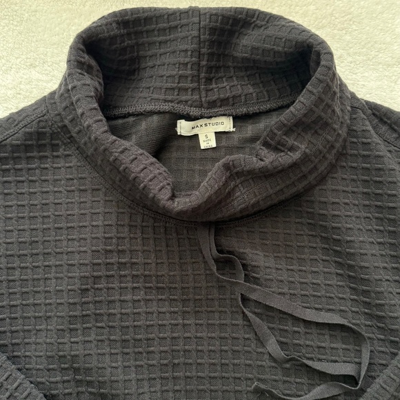 Women's Max Studio Waffle Knit Pullover - Picture 3 of 9